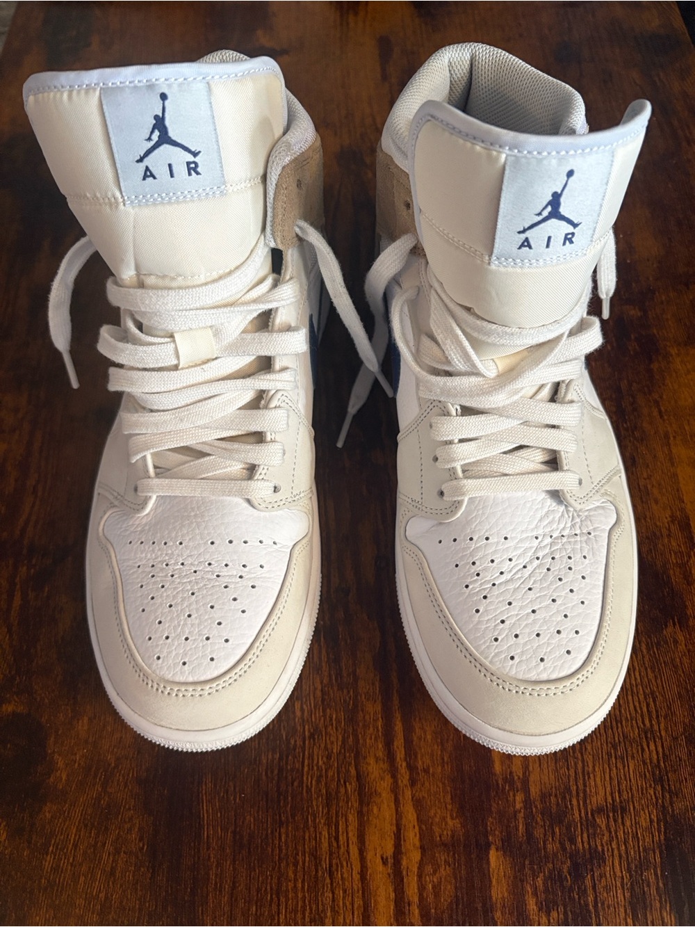 Air Jordan 1 Mid Tan Suede White Navy Blue DO6726-100 Men’s Size 10
